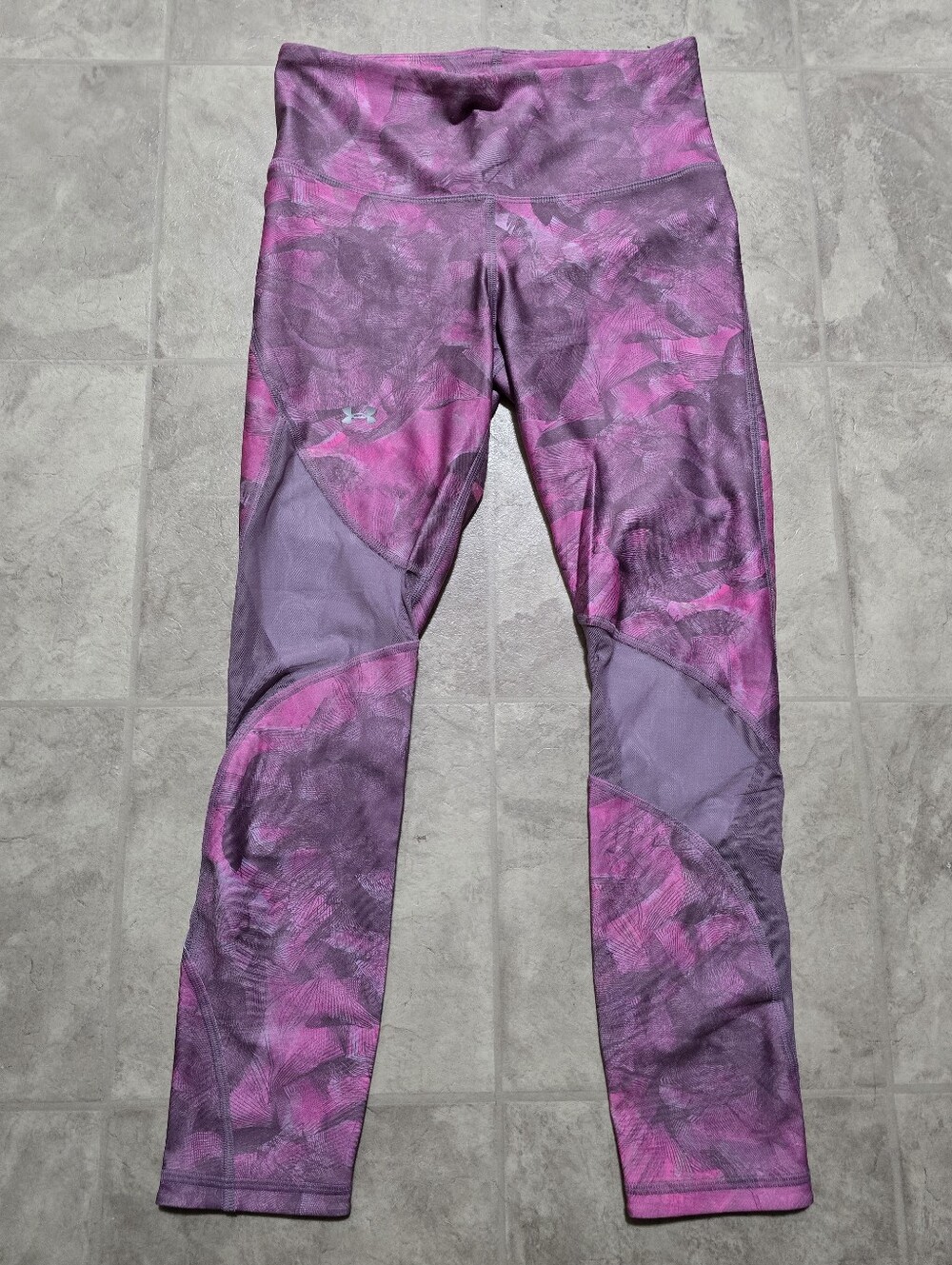 Under Armour Pink Cut Out Leggings HeatGear